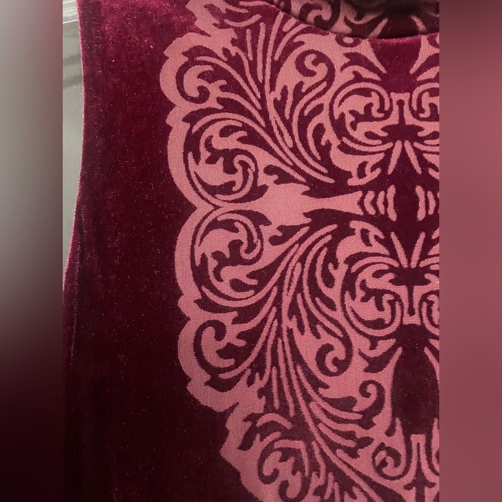 Crushed velvet mock turtleneck - Picture 2 of 15